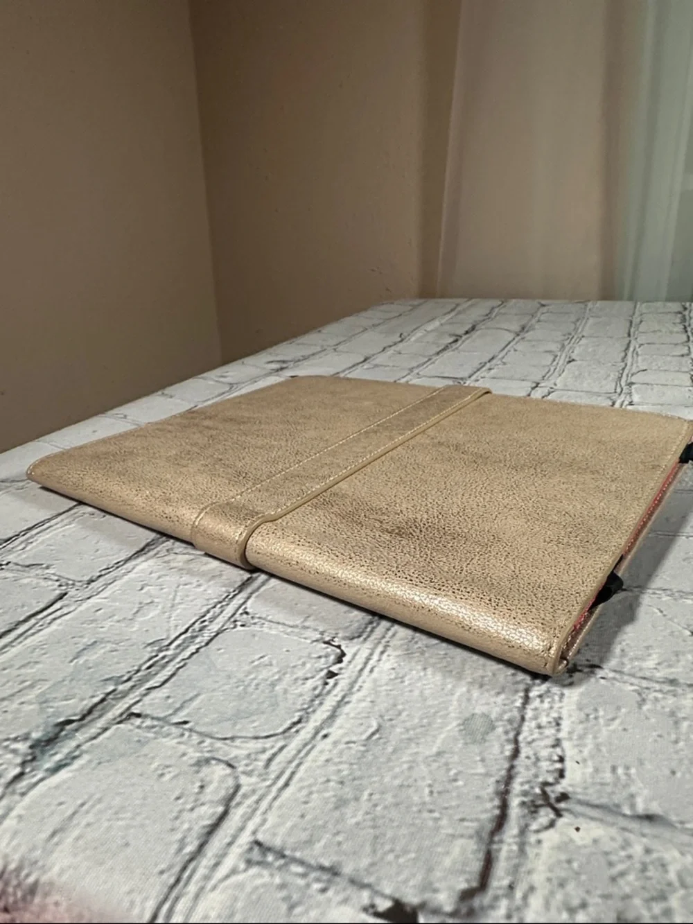 Elaine Turner Gold Metallic iPad case snap closure business card holder